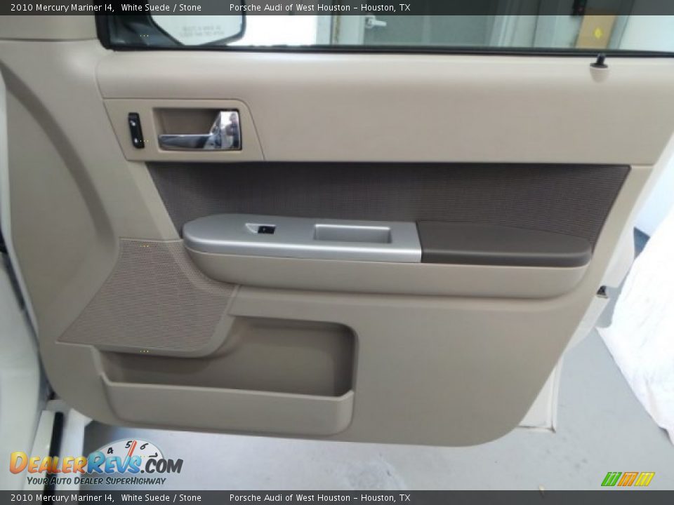 2010 Mercury Mariner I4 White Suede / Stone Photo #36