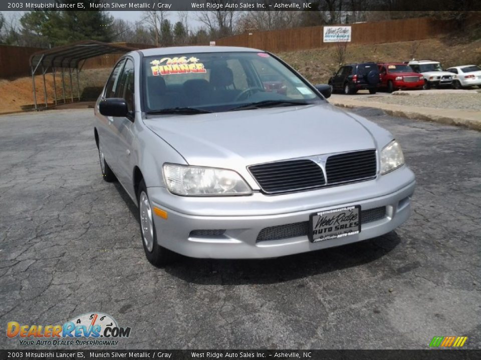 2003 Mitsubishi Lancer ES Munich Silver Metallic / Gray Photo #10