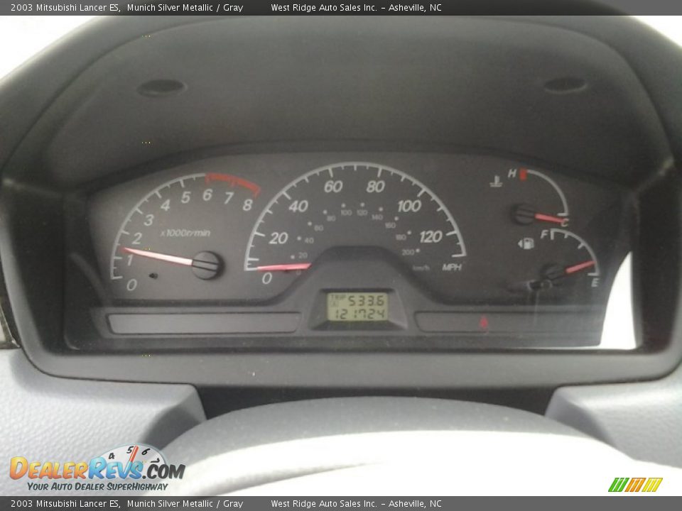 2003 Mitsubishi Lancer ES Munich Silver Metallic / Gray Photo #11