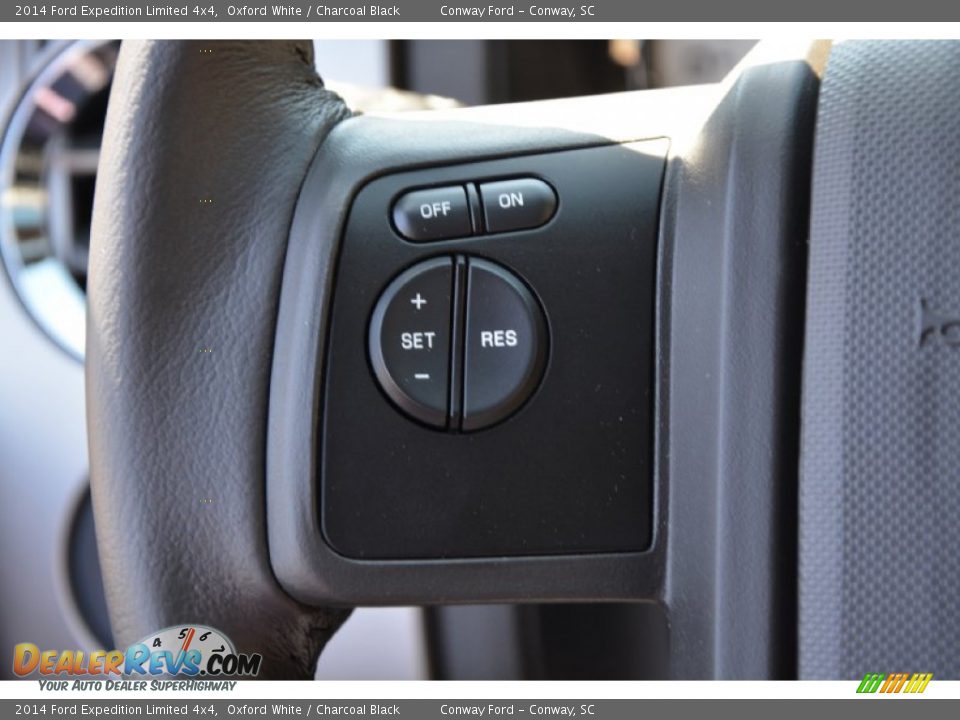 Controls of 2014 Ford Expedition Limited 4x4 Photo #26