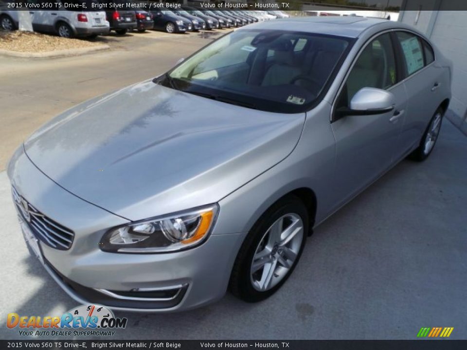 2015 Volvo S60 T5 Drive-E Bright Silver Metallic / Soft Beige Photo #3