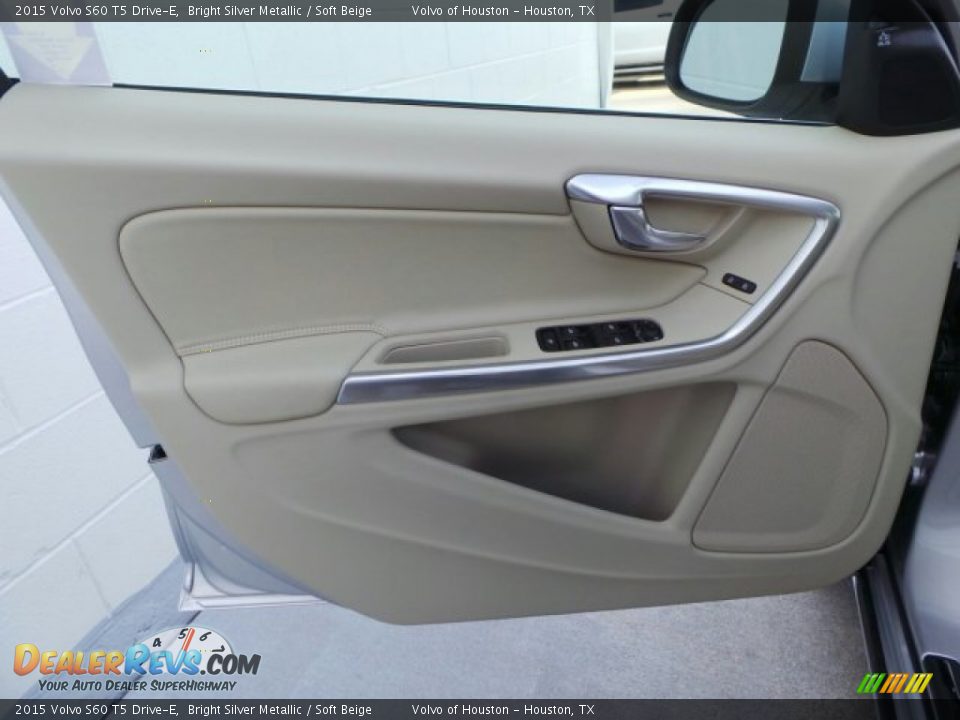 2015 Volvo S60 T5 Drive-E Bright Silver Metallic / Soft Beige Photo #8