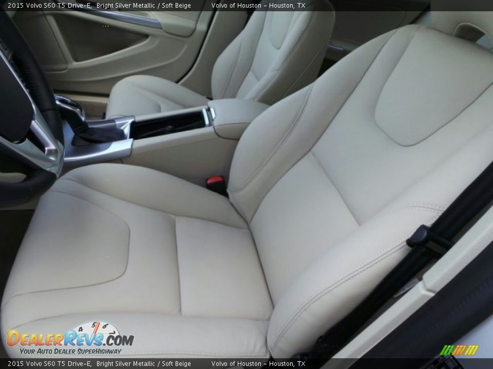2015 Volvo S60 T5 Drive-E Bright Silver Metallic / Soft Beige Photo #10
