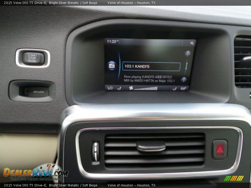 2015 Volvo S60 T5 Drive-E Bright Silver Metallic / Soft Beige Photo #16