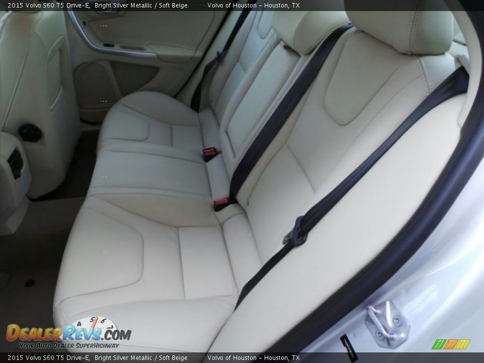 2015 Volvo S60 T5 Drive-E Bright Silver Metallic / Soft Beige Photo #23