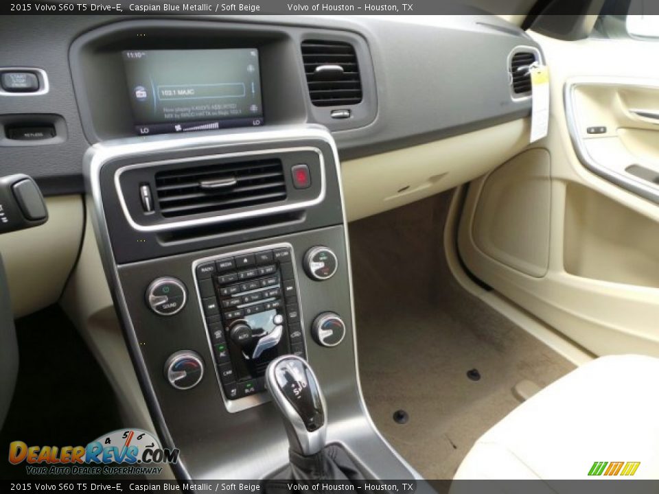 2015 Volvo S60 T5 Drive-E Caspian Blue Metallic / Soft Beige Photo #13