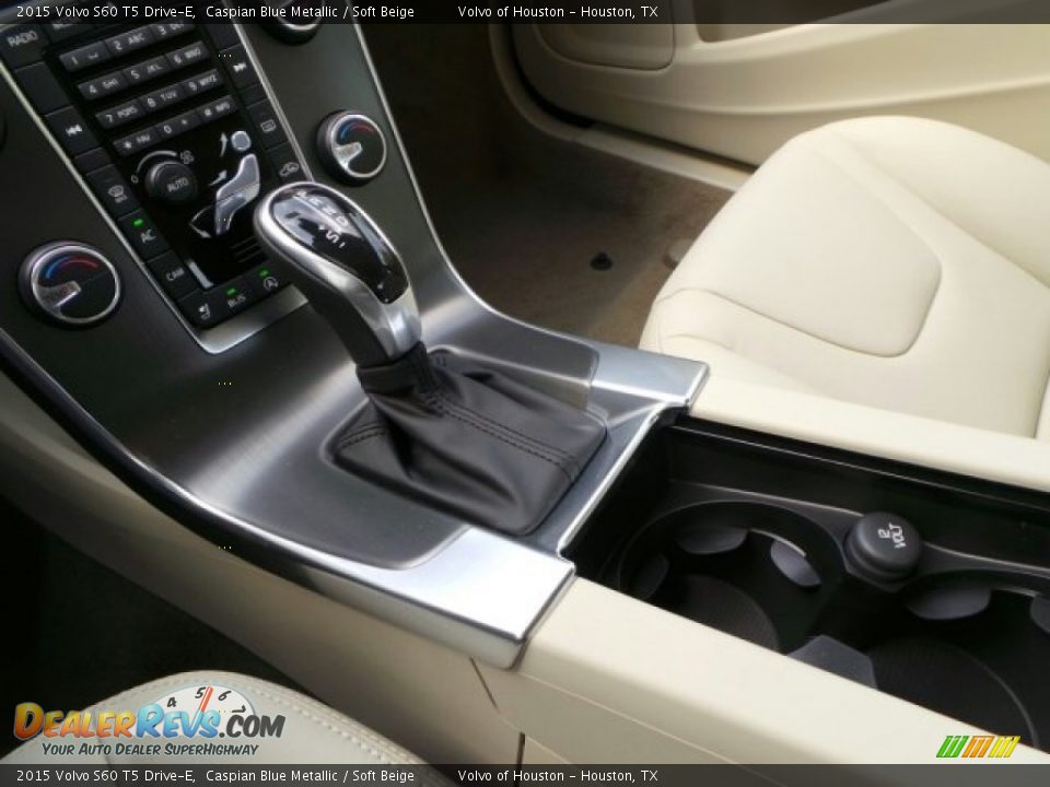 2015 Volvo S60 T5 Drive-E Shifter Photo #14