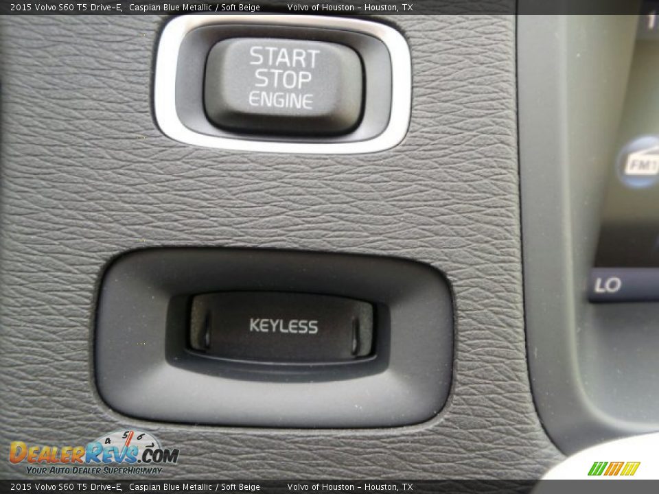 Controls of 2015 Volvo S60 T5 Drive-E Photo #18