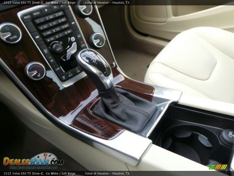 2015 Volvo S60 T5 Drive-E Ice White / Soft Beige Photo #13