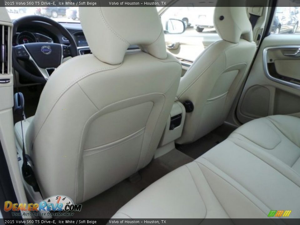 2015 Volvo S60 T5 Drive-E Ice White / Soft Beige Photo #22