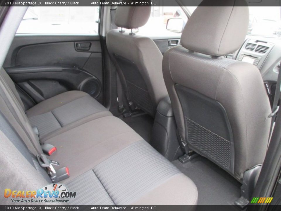 2010 Kia Sportage LX Black Cherry / Black Photo #18