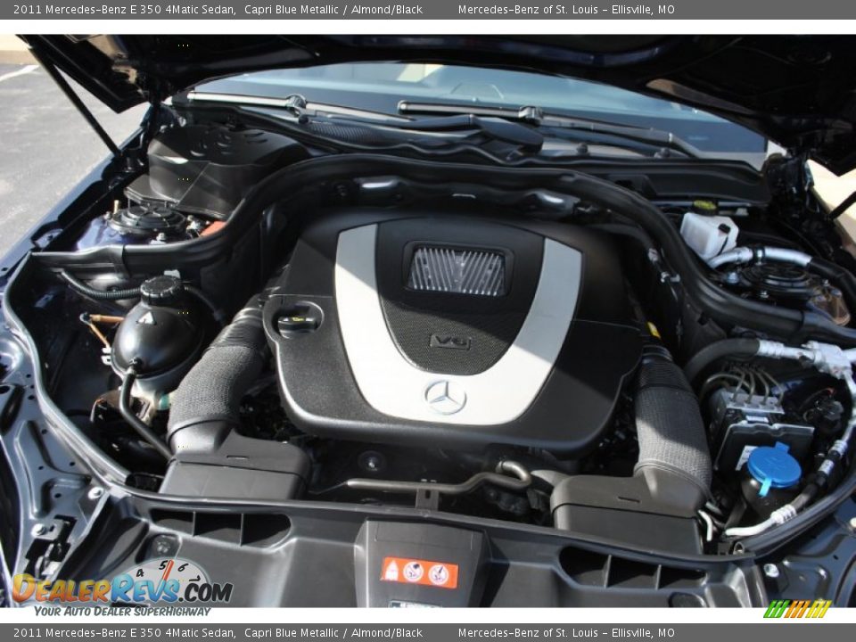 2011 Mercedes-Benz E 350 4Matic Sedan Capri Blue Metallic / Almond/Black Photo #20