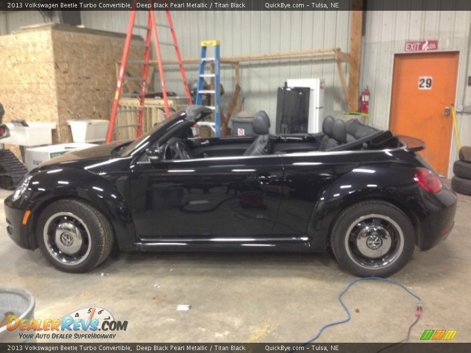 2013 Volkswagen Beetle Turbo Convertible Deep Black Pearl Metallic / Titan Black Photo #2
