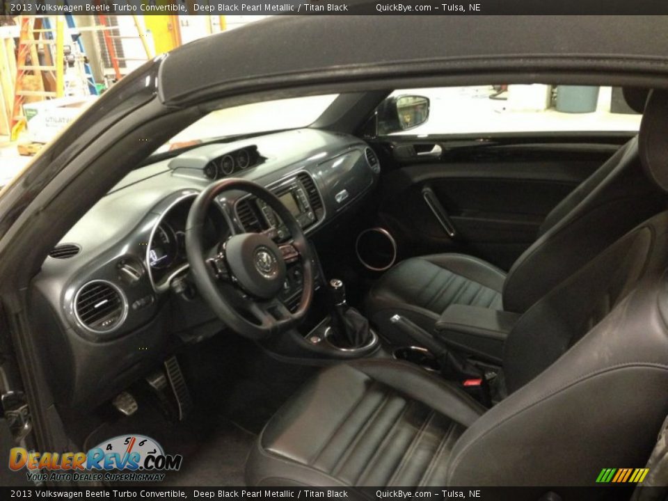 Titan Black Interior - 2013 Volkswagen Beetle Turbo Convertible Photo #5