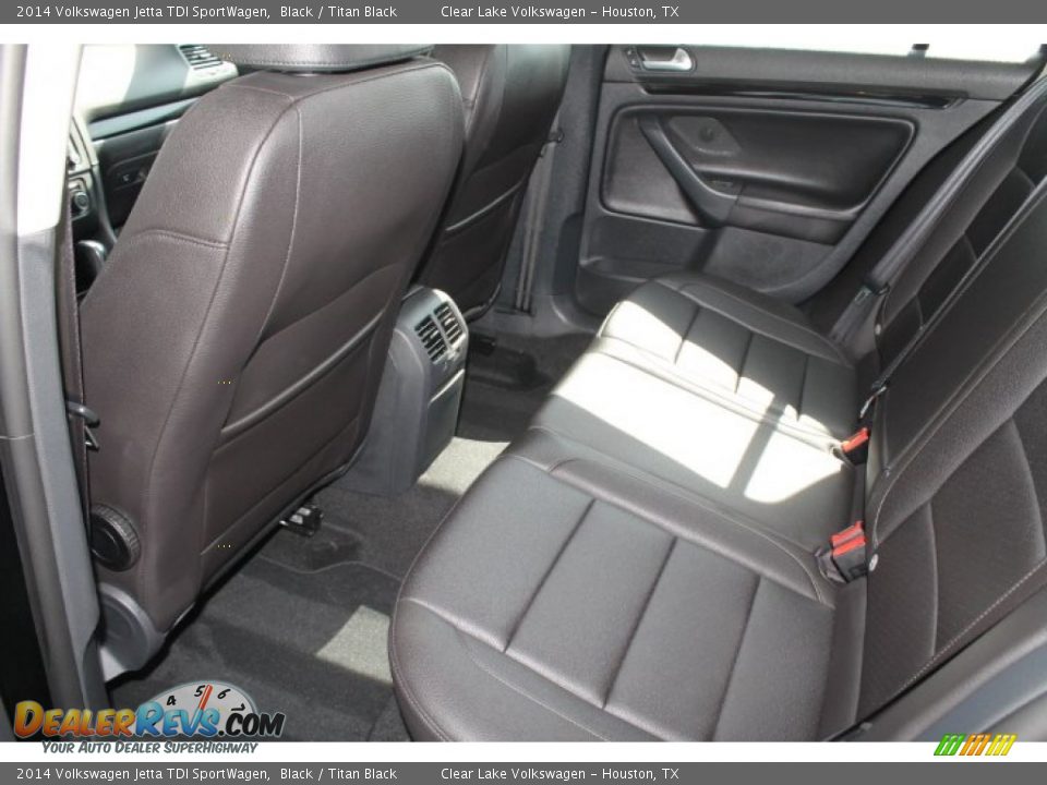 2014 Volkswagen Jetta TDI SportWagen Black / Titan Black Photo #23