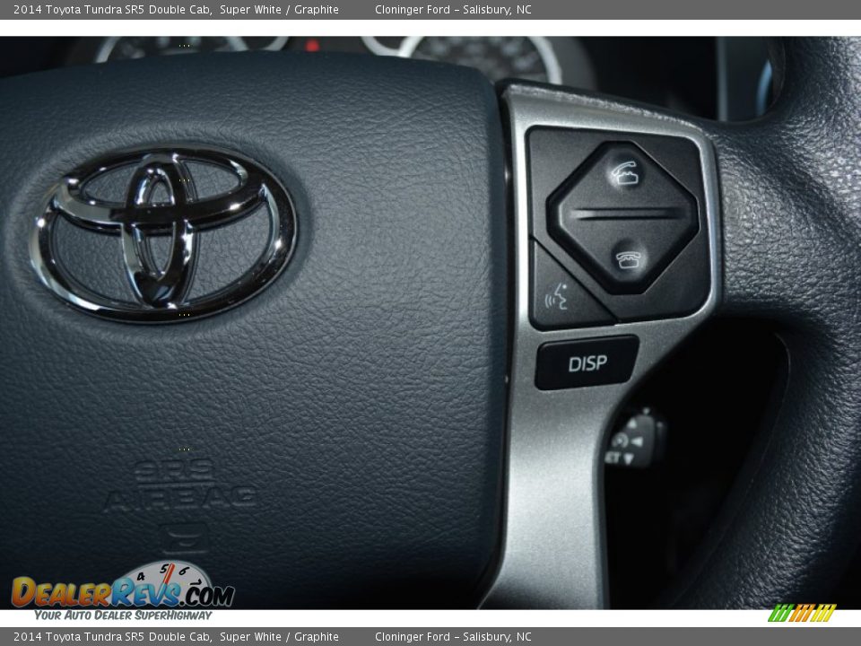 2014 Toyota Tundra SR5 Double Cab Super White / Graphite Photo #23
