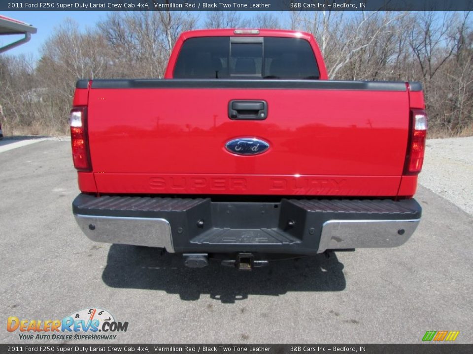 2011 Ford F250 Super Duty Lariat Crew Cab 4x4 Vermillion Red / Black Two Tone Leather Photo #4