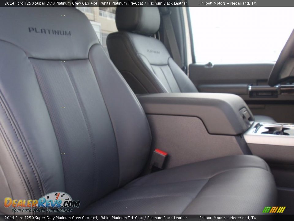 2014 Ford F250 Super Duty Platinum Crew Cab 4x4 White Platinum Tri-Coat / Platinum Black Leather Photo #22
