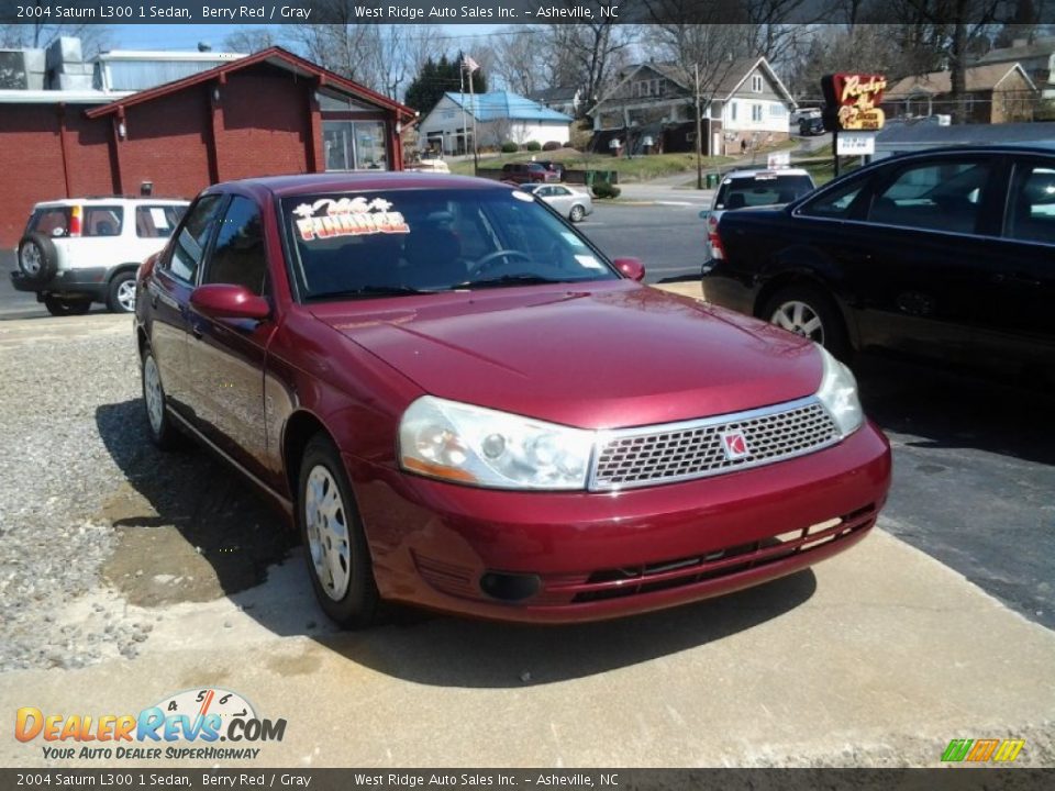 2004 Saturn L300 1 Sedan Berry Red / Gray Photo #2