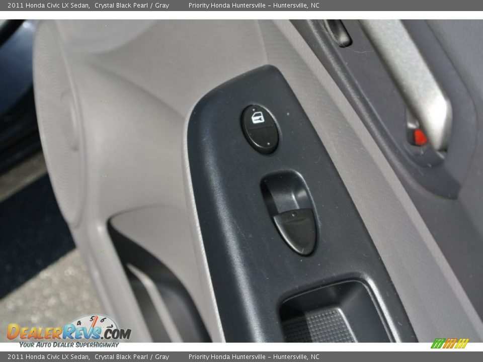 2011 Honda Civic LX Sedan Crystal Black Pearl / Gray Photo #22