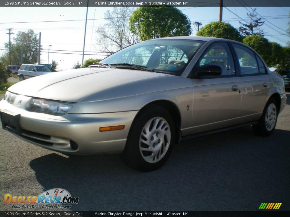 1999 Saturn S Series SL2 Sedan Gold / Tan Photo #2
