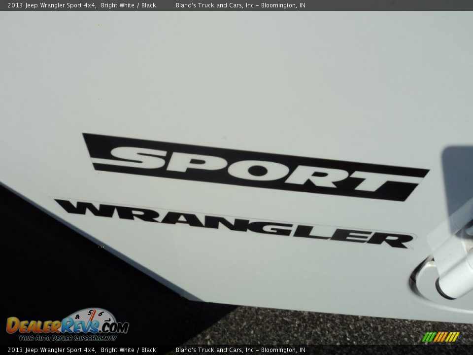 2013 Jeep Wrangler Sport 4x4 Bright White / Black Photo #20