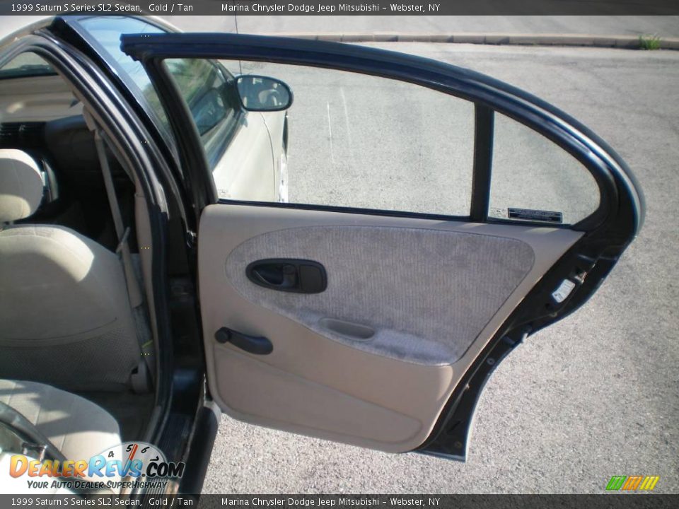 1999 Saturn S Series SL2 Sedan Gold / Tan Photo #14