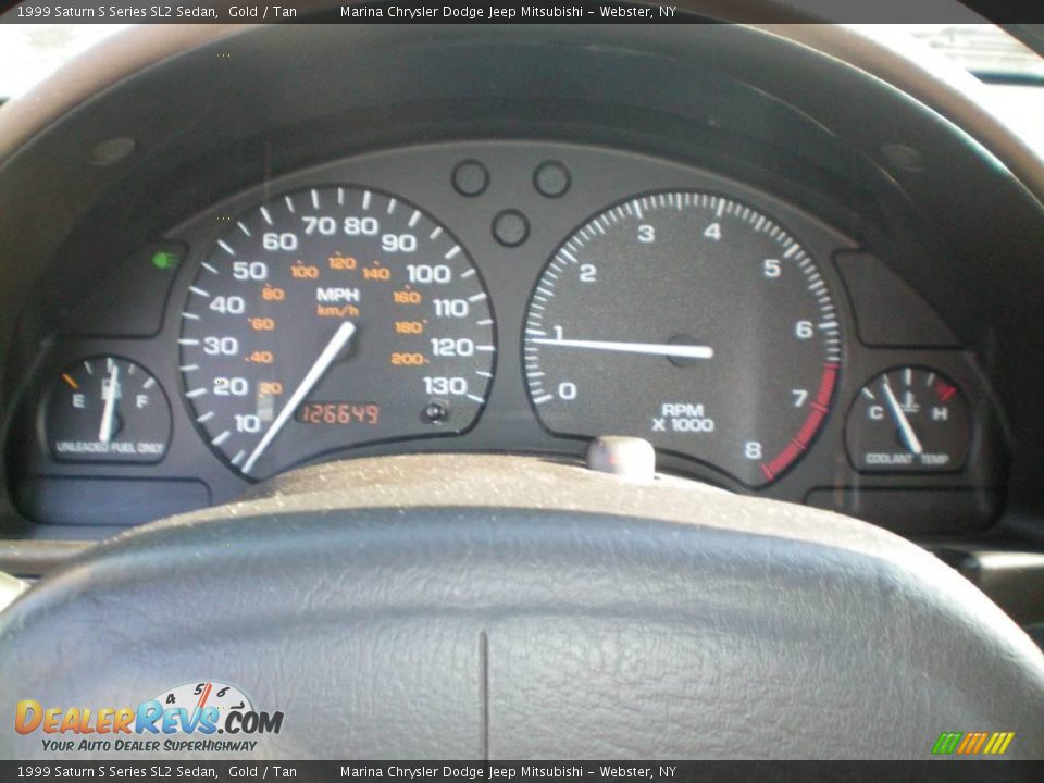 1999 Saturn S Series SL2 Sedan Gold / Tan Photo #23