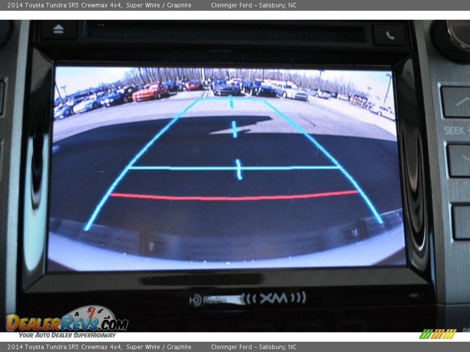 2014 Toyota Tundra SR5 Crewmax 4x4 Super White / Graphite Photo #15