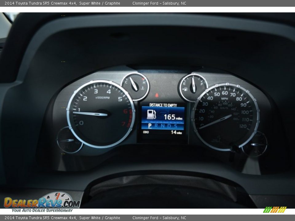 2014 Toyota Tundra SR5 Crewmax 4x4 Super White / Graphite Photo #24