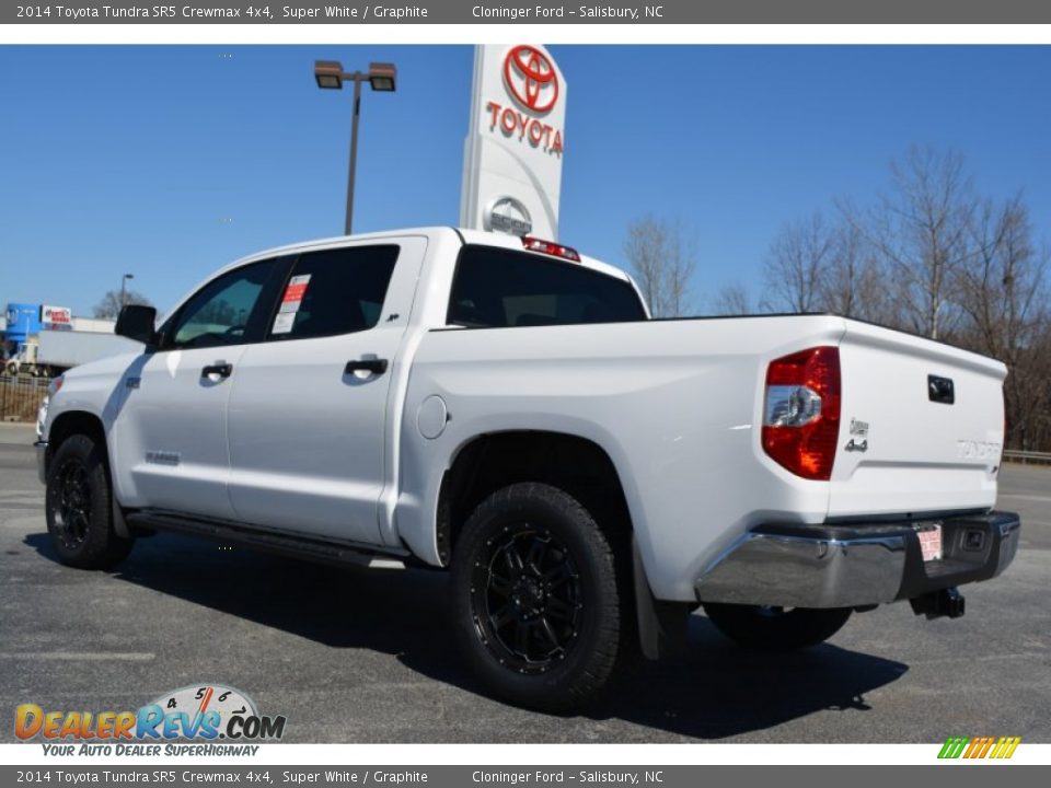 2014 Toyota Tundra SR5 Crewmax 4x4 Super White / Graphite Photo #29
