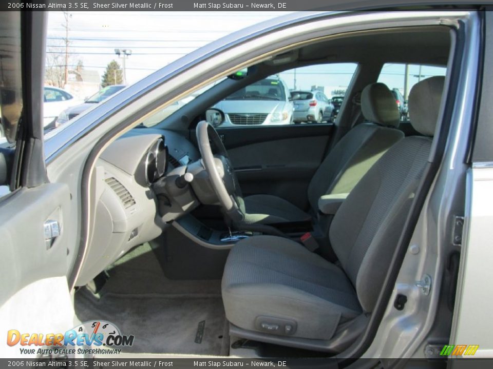 2006 Nissan Altima 3.5 SE Sheer Silver Metallic / Frost Photo #11