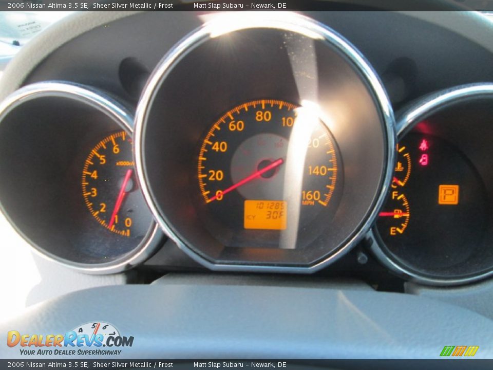 2006 Nissan Altima 3.5 SE Sheer Silver Metallic / Frost Photo #26