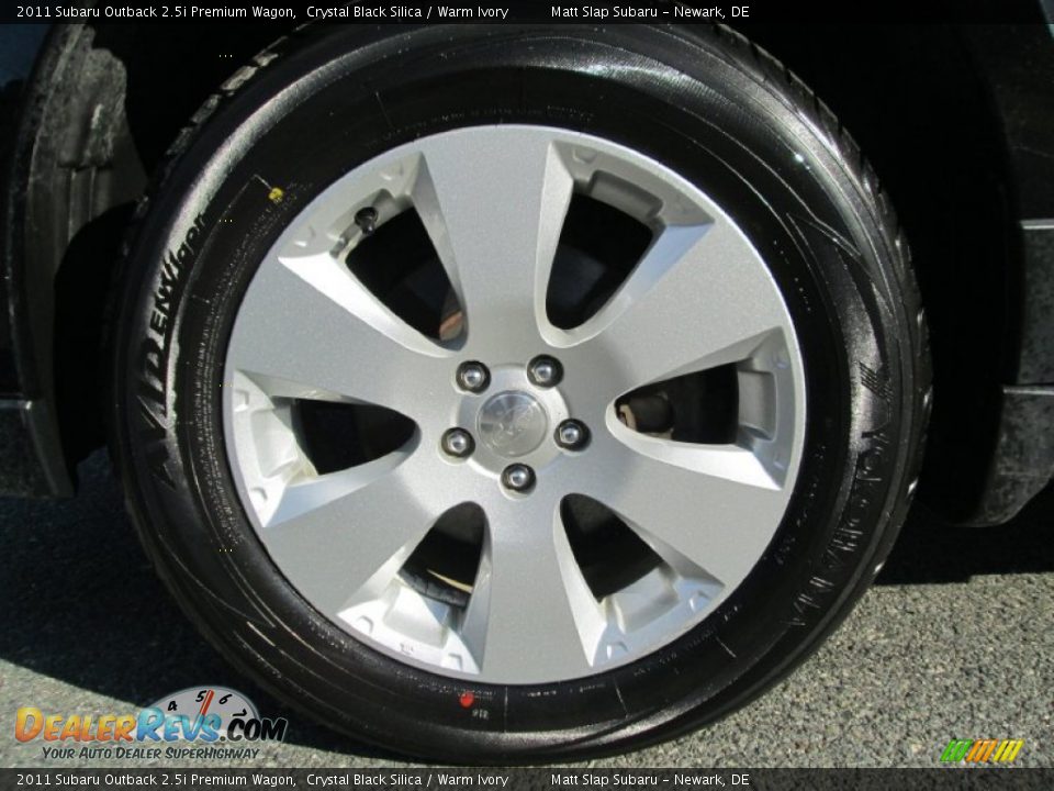 2011 Subaru Outback 2.5i Premium Wagon Crystal Black Silica / Warm Ivory Photo #3