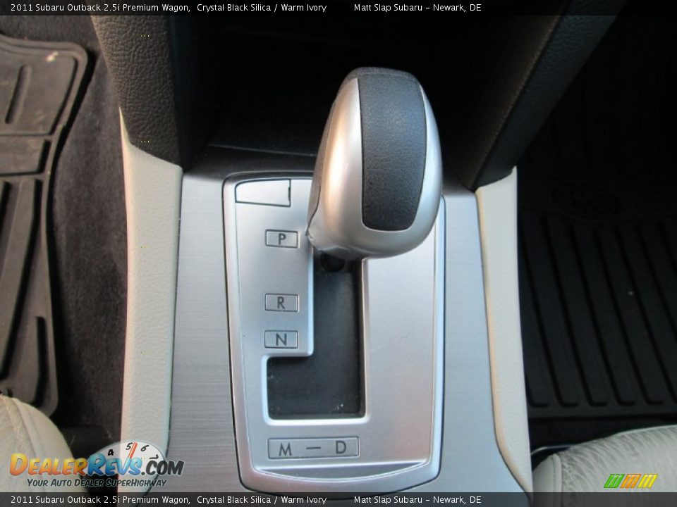 2011 Subaru Outback 2.5i Premium Wagon Crystal Black Silica / Warm Ivory Photo #25