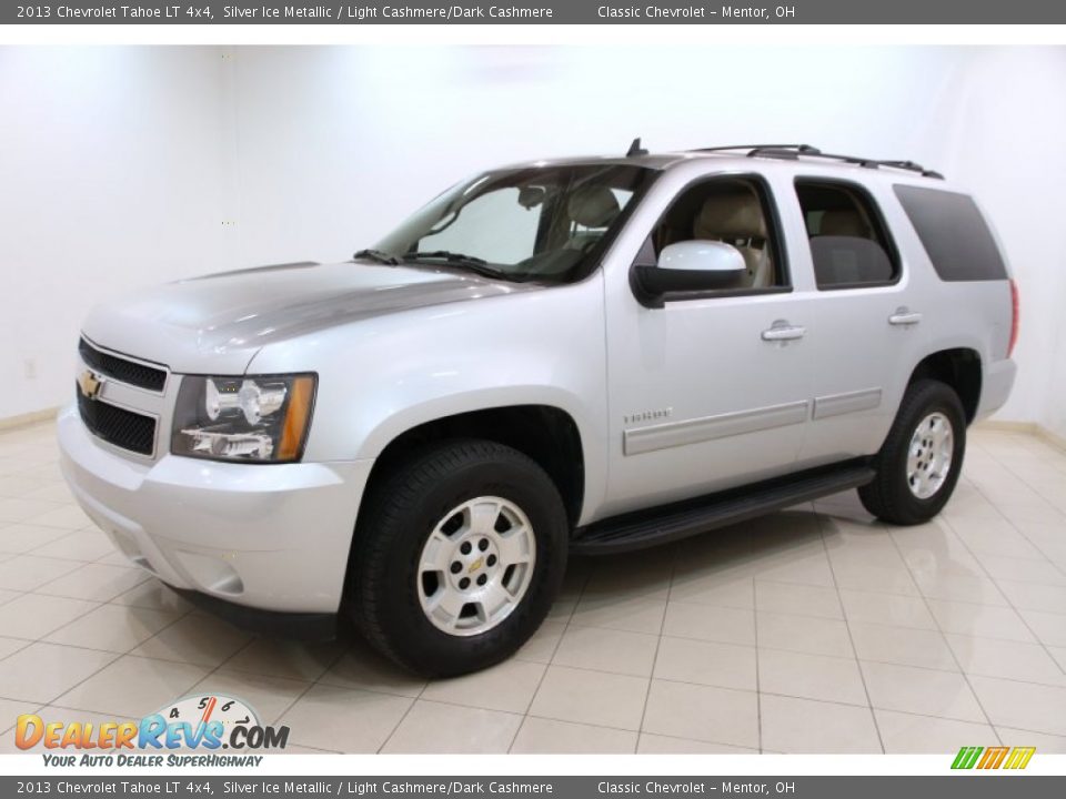 2013 Chevrolet Tahoe LT 4x4 Silver Ice Metallic / Light Cashmere/Dark Cashmere Photo #3
