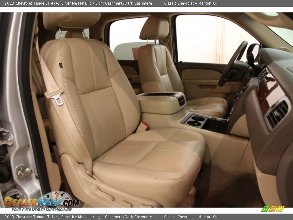 2013 Chevrolet Tahoe LT 4x4 Silver Ice Metallic / Light Cashmere/Dark Cashmere Photo #10