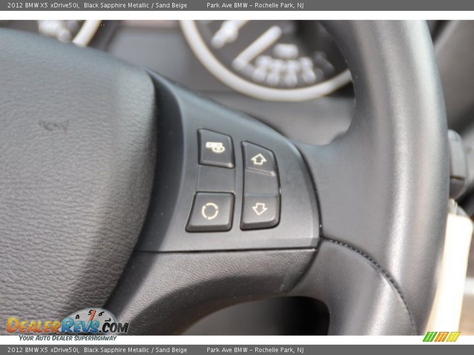 2012 BMW X5 xDrive50i Black Sapphire Metallic / Sand Beige Photo #18