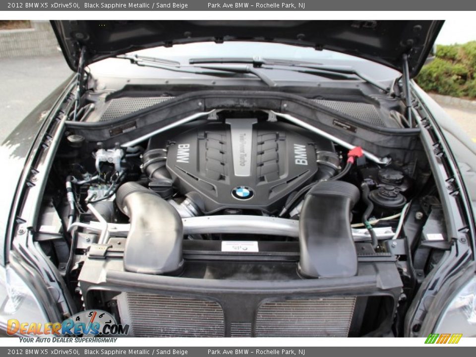2012 BMW X5 xDrive50i Black Sapphire Metallic / Sand Beige Photo #30