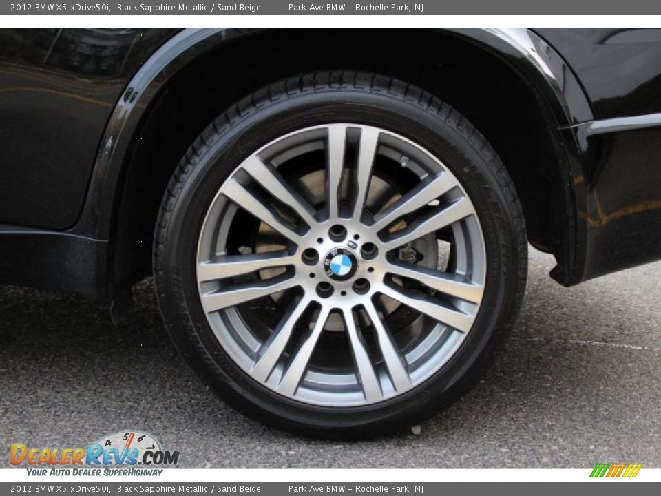 2012 BMW X5 xDrive50i Black Sapphire Metallic / Sand Beige Photo #32