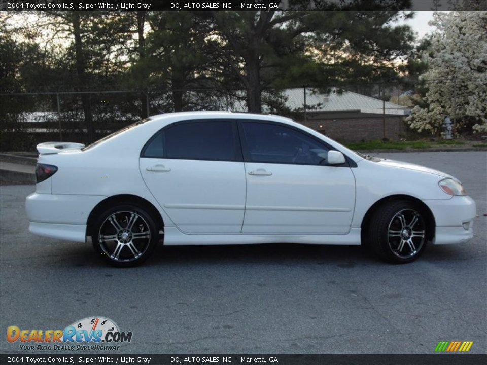 2004 Toyota Corolla S Super White / Light Gray Photo #2