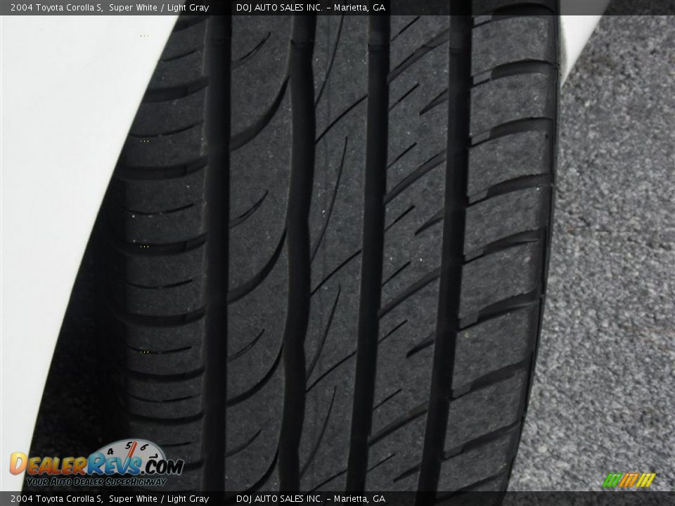 2004 Toyota Corolla S Super White / Light Gray Photo #9