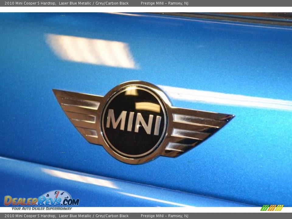 2010 Mini Cooper S Hardtop Laser Blue Metallic / Grey/Carbon Black Photo #19