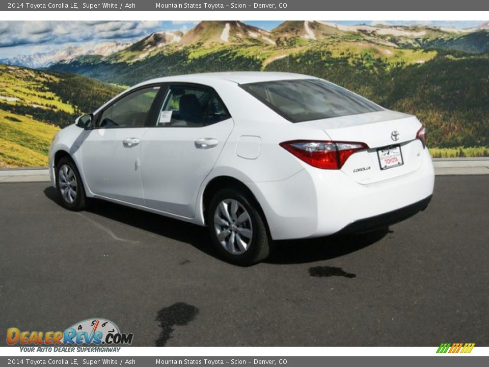 2014 Toyota Corolla LE Super White / Ash Photo #3
