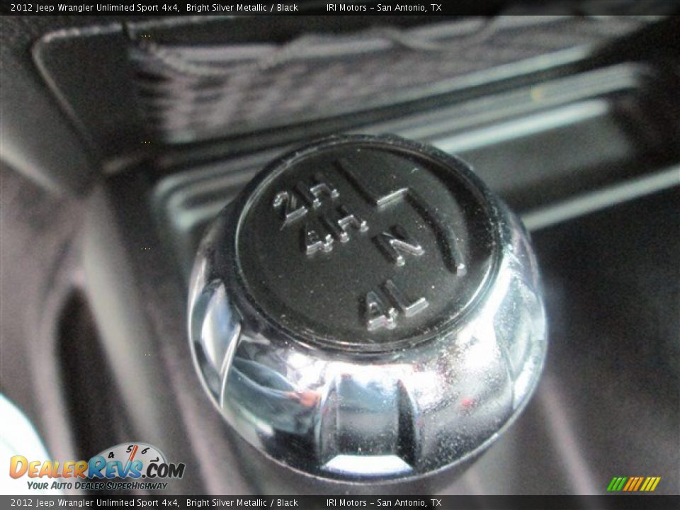 2012 Jeep Wrangler Unlimited Sport 4x4 Bright Silver Metallic / Black Photo #15