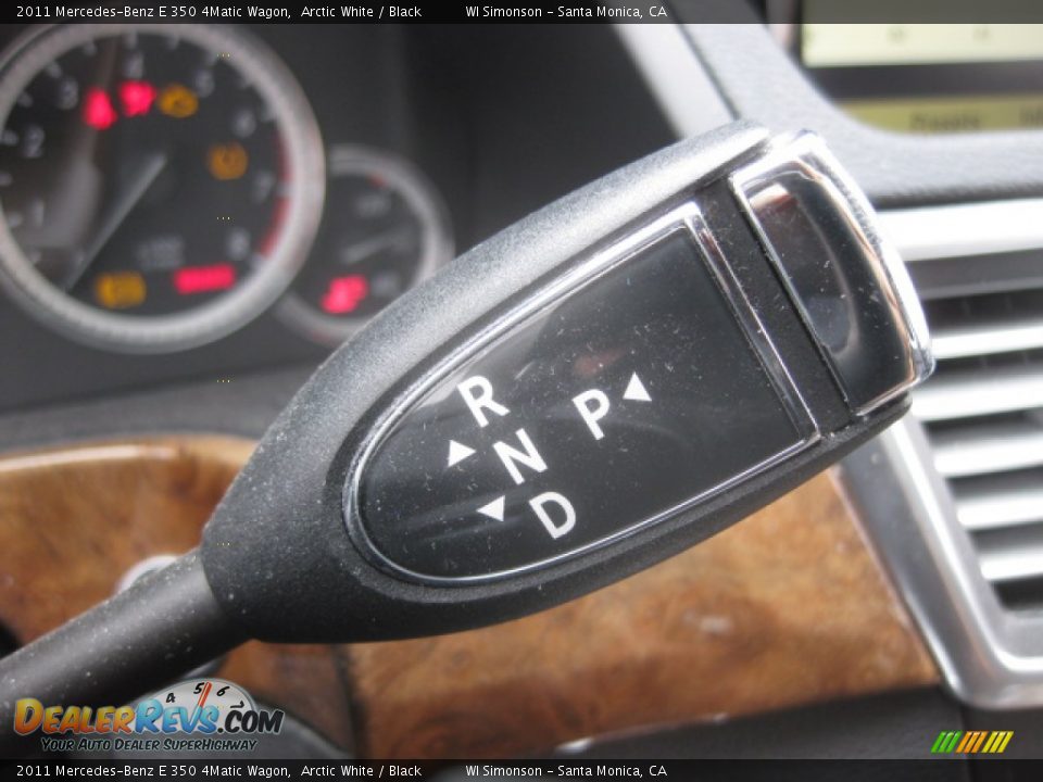 2011 Mercedes-Benz E 350 4Matic Wagon Arctic White / Black Photo #11