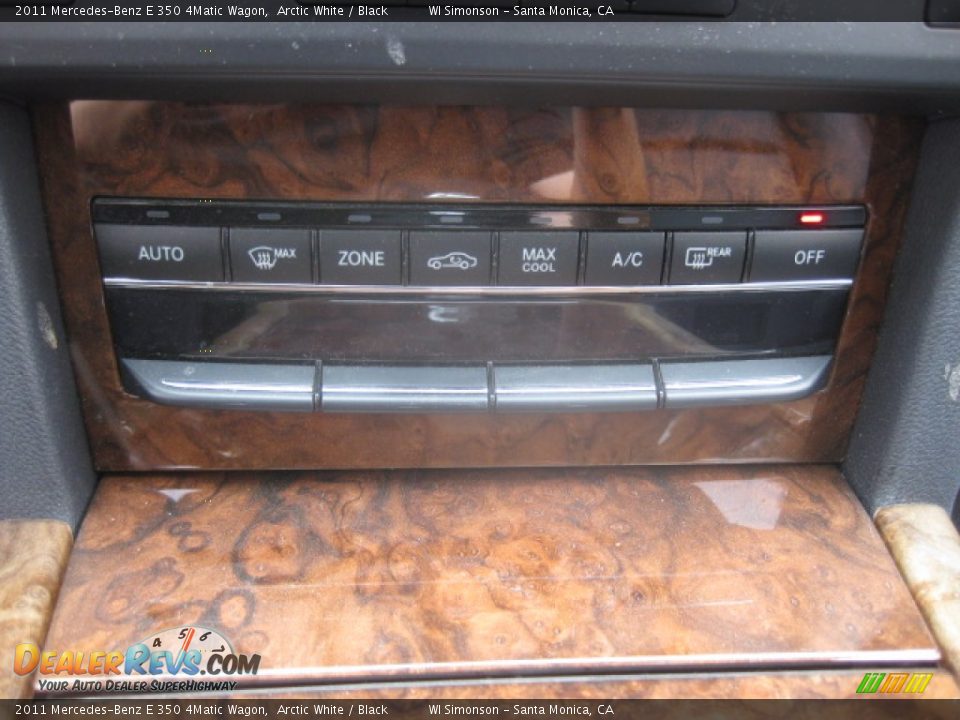 2011 Mercedes-Benz E 350 4Matic Wagon Arctic White / Black Photo #13