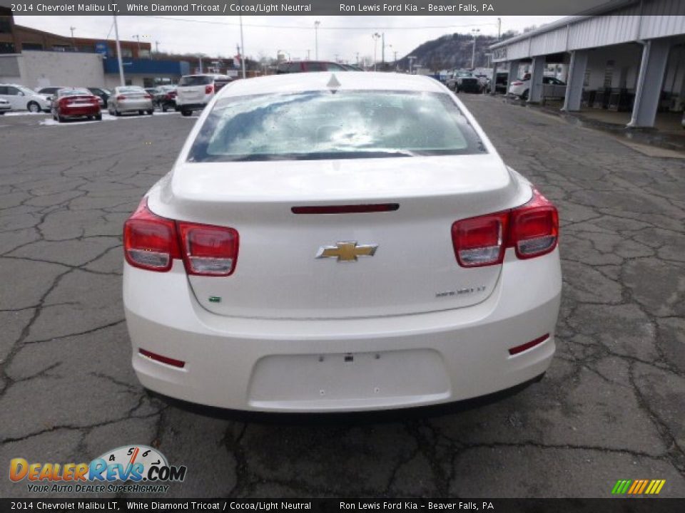 2014 Chevrolet Malibu LT White Diamond Tricoat / Cocoa/Light Neutral Photo #7