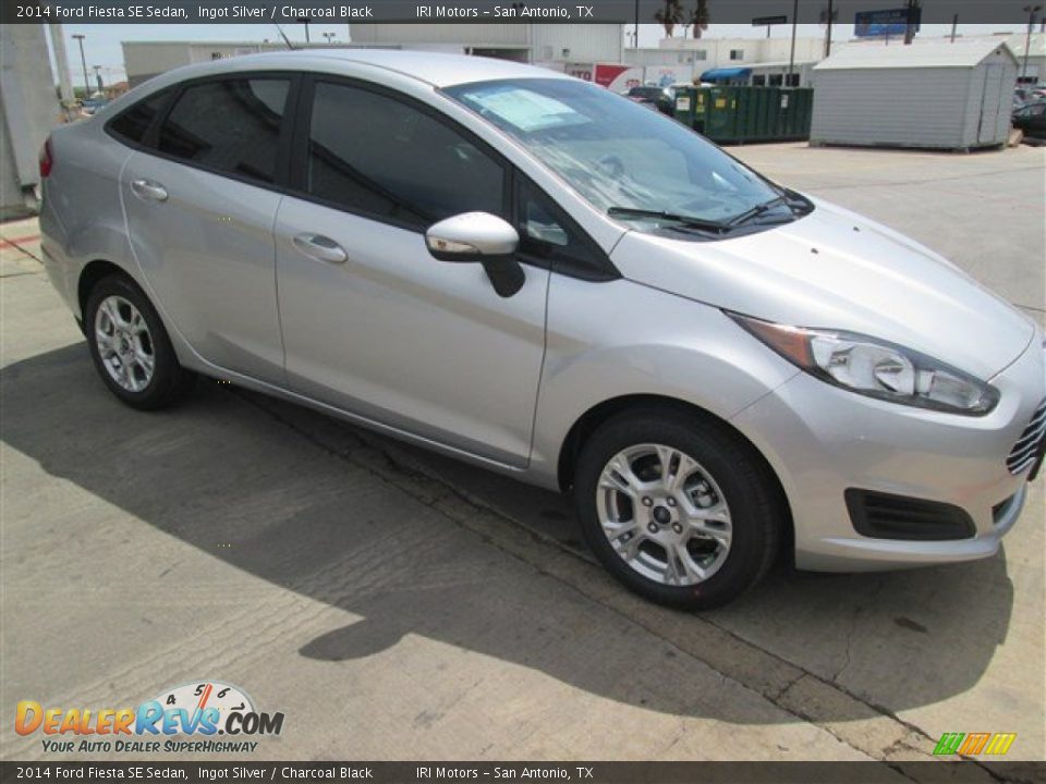 2014 Ford Fiesta SE Sedan Ingot Silver / Charcoal Black Photo #5