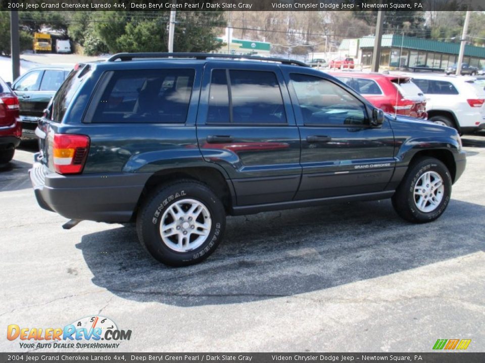 2004 Jeep Grand Cherokee Laredo 4x4 Deep Beryl Green Pearl / Dark Slate Gray Photo #11